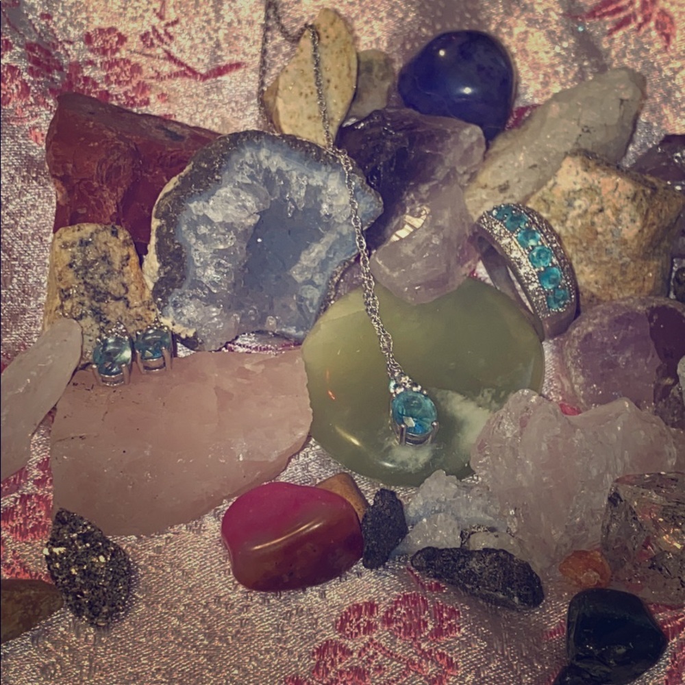 blue topaz and diamond set in sterling silver